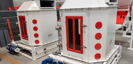 Animal feed production plant packing and shipping to Algeria