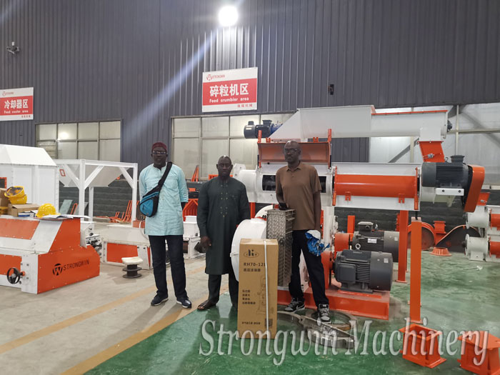 Customers for Senegal, visit our factory and inspect machines quality. they are satisfied and pay the prepaid on the spot