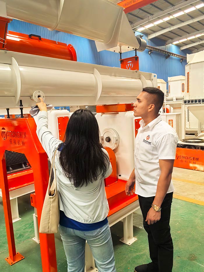 Customers from Peru visited our factory for Animal Feed Plant