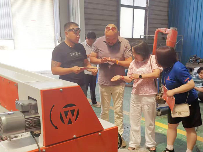 Mongolian customers visited our factory and purchased feed equipment again
