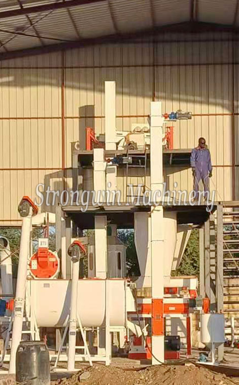 SZLH320 Animal Feed Pellet Production Line Machines in Senegal